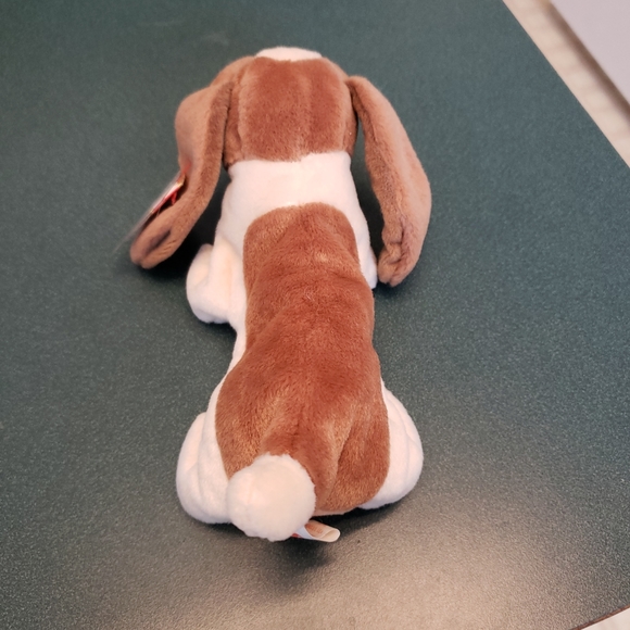 Ty Beanie Baby Tracker the Bassett Hound - Picture 6 of 8